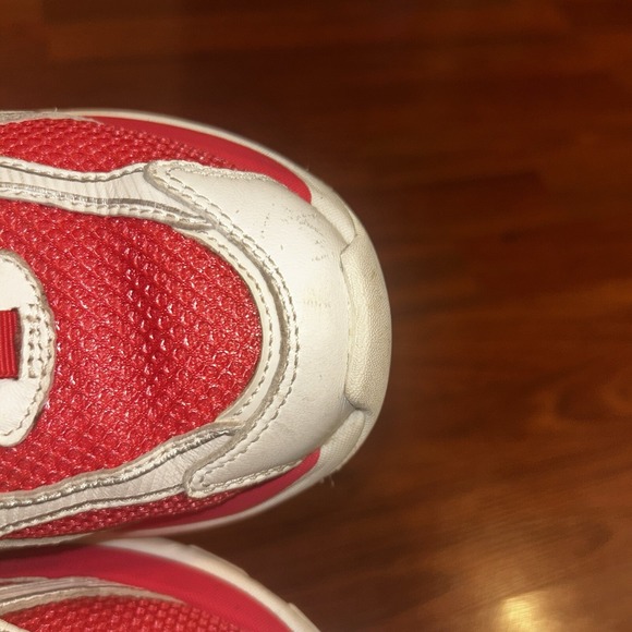 Michael Kors SG22L Womens Red White Leather Mesh Chunky Sneakers Size 8M - Picture 8 of 9
